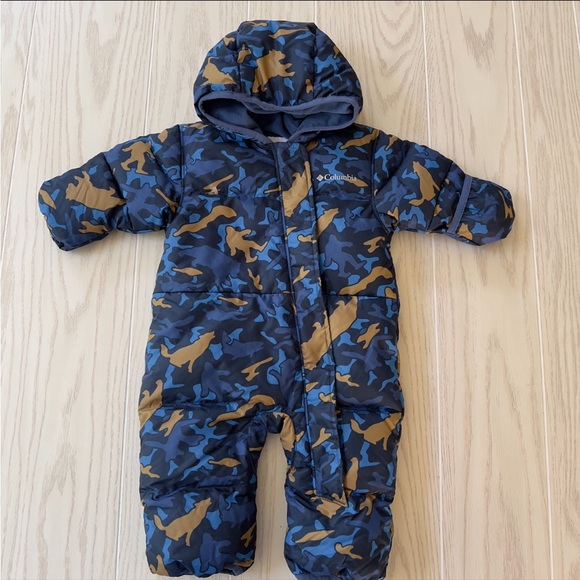 EUC Columbia down/feather baby bunting